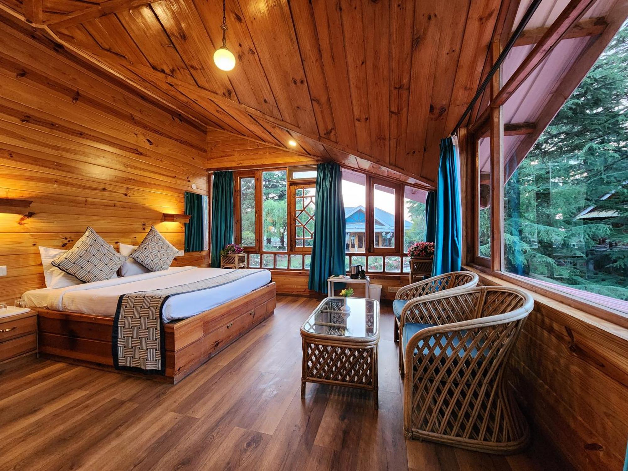 The Chalets Naldehra Shimla Exterior photo