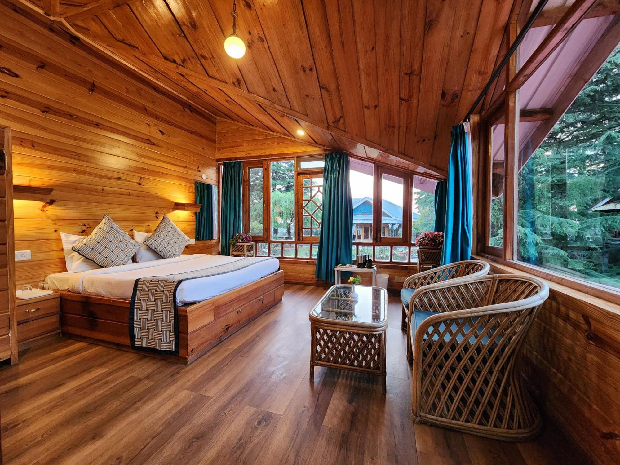 The Chalets Naldehra Shimla Exterior photo
