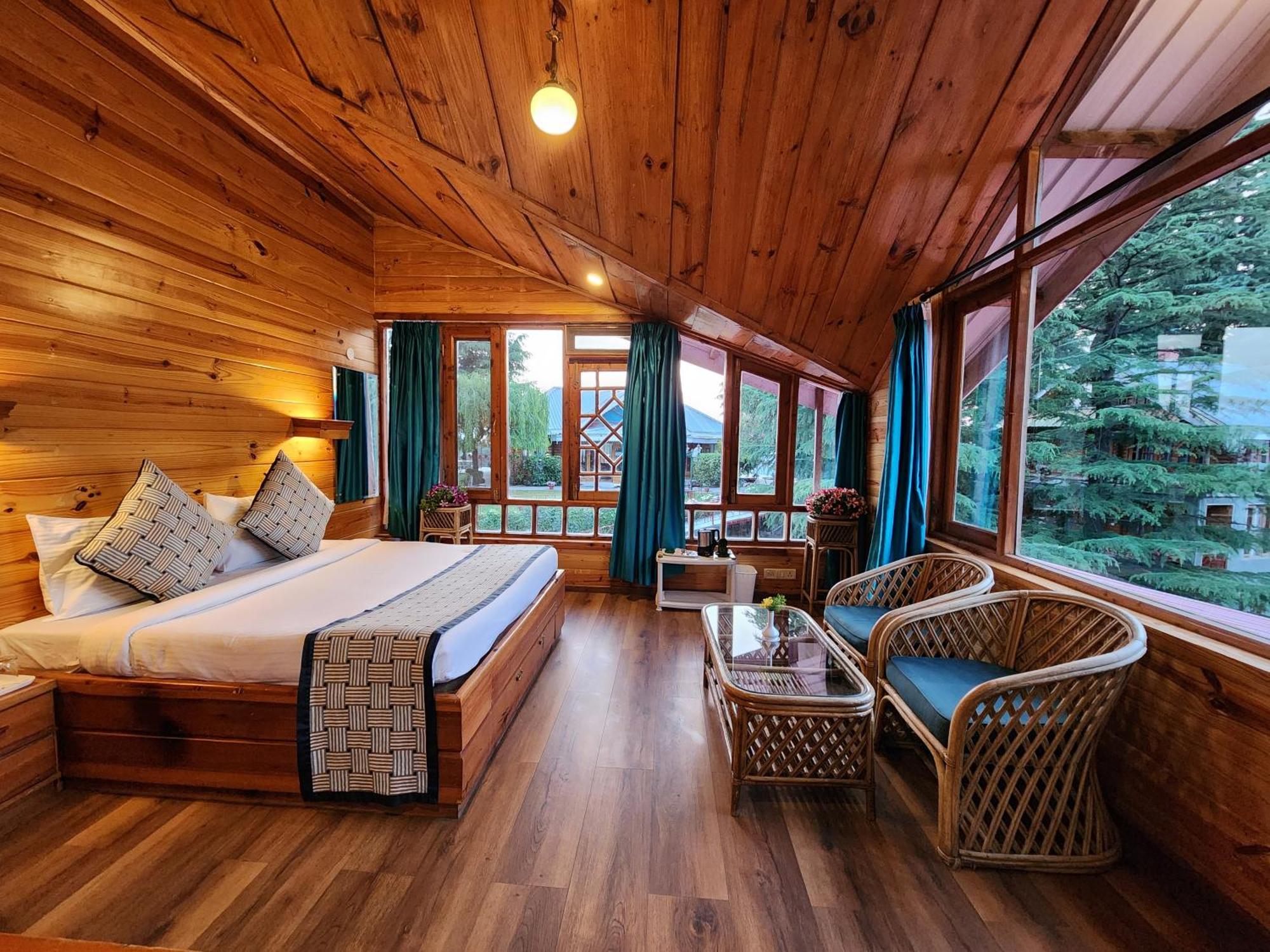 The Chalets Naldehra Shimla Exterior photo